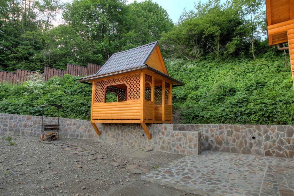 Cottage Goyra Yaremche Exterior photo
