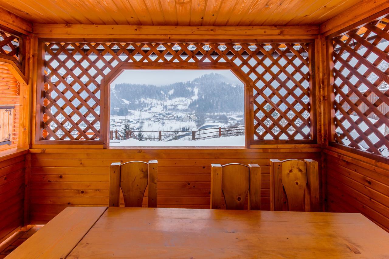 Cottage Goyra Yaremche Exterior photo